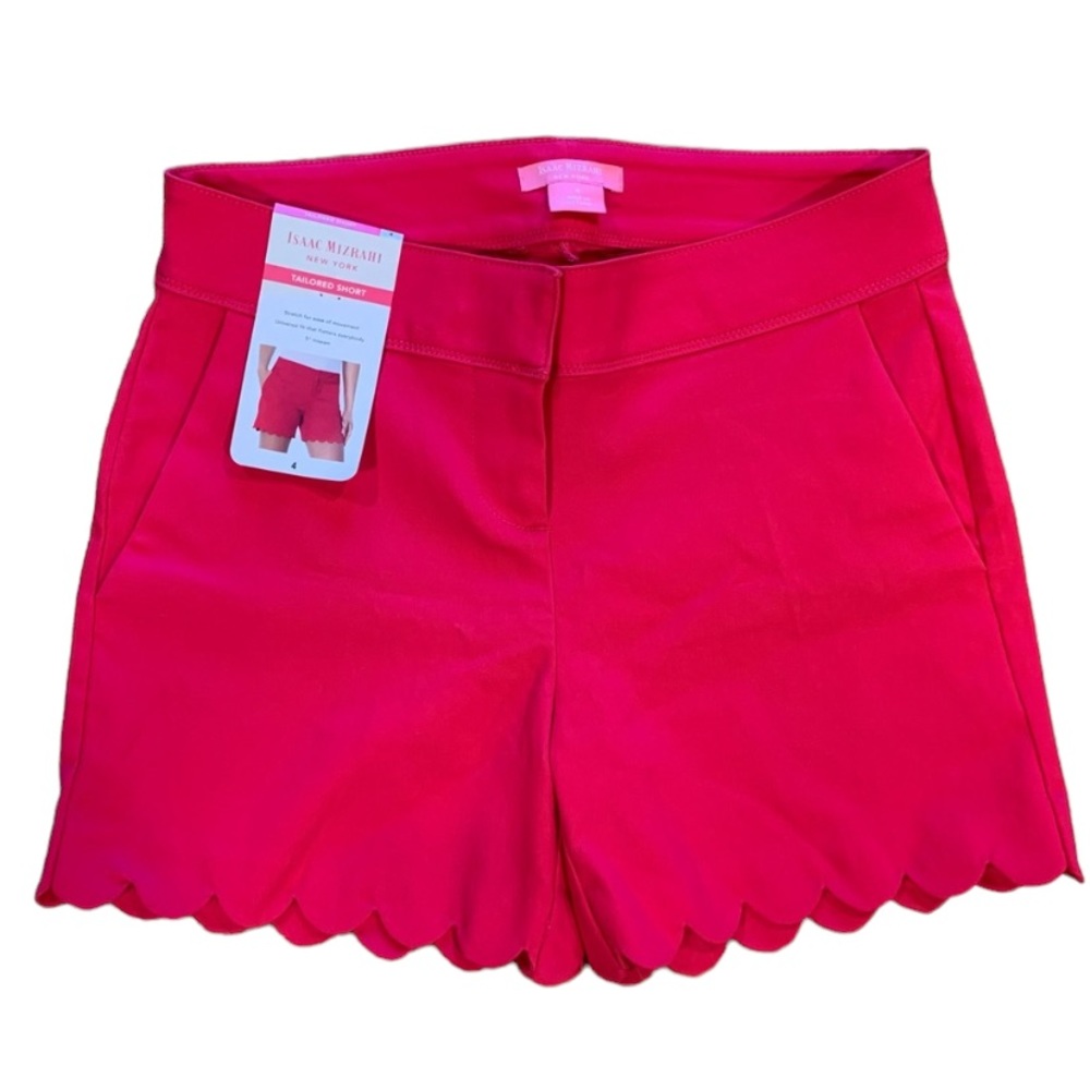 Women’s Issac Mizrahi New York Fuchsia Tailored Scalloped Short 5” Inseam size 4